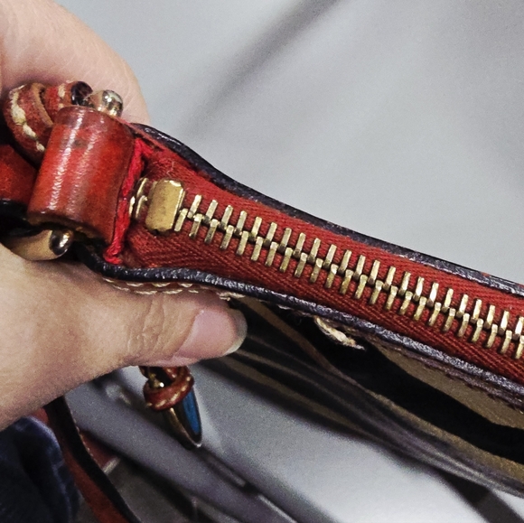 Dooney & Bourke Zebra Print Striped Leather Crossbody Bag Red Trim & Charm Fob - Picture 8 of 10